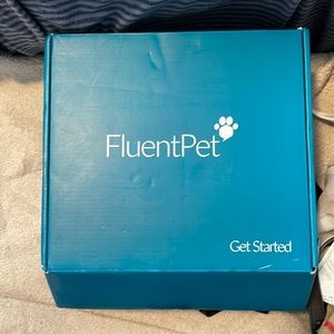 Fluent Pet 6 buttons and 3 hex tiles